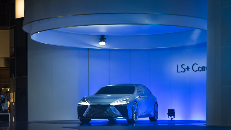 Illustration for article titled The Lexus LS+ Concept Is Built To Drive Itself In A City
